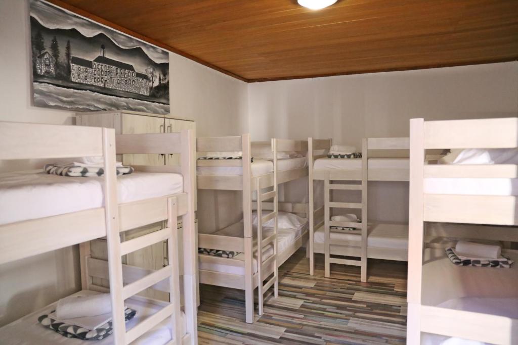 Postel nebo postele na pokoji v ubytování Hostel Korcula