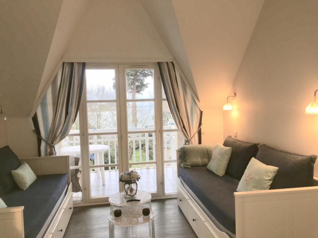 Posezení v ubytování Appartements Duplex de Charme à Bénodet Vue Mer