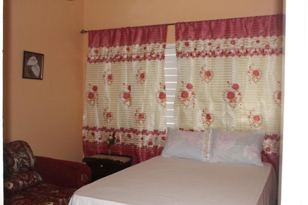 Glory Jamaican Apartment - Housity