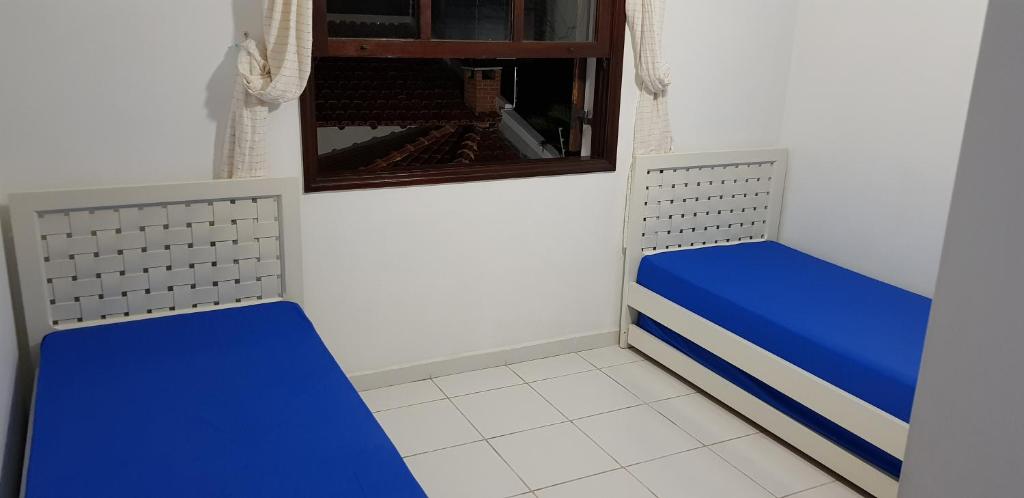 Casa Inteira Balneário Praia de Pernambuco Guarujá