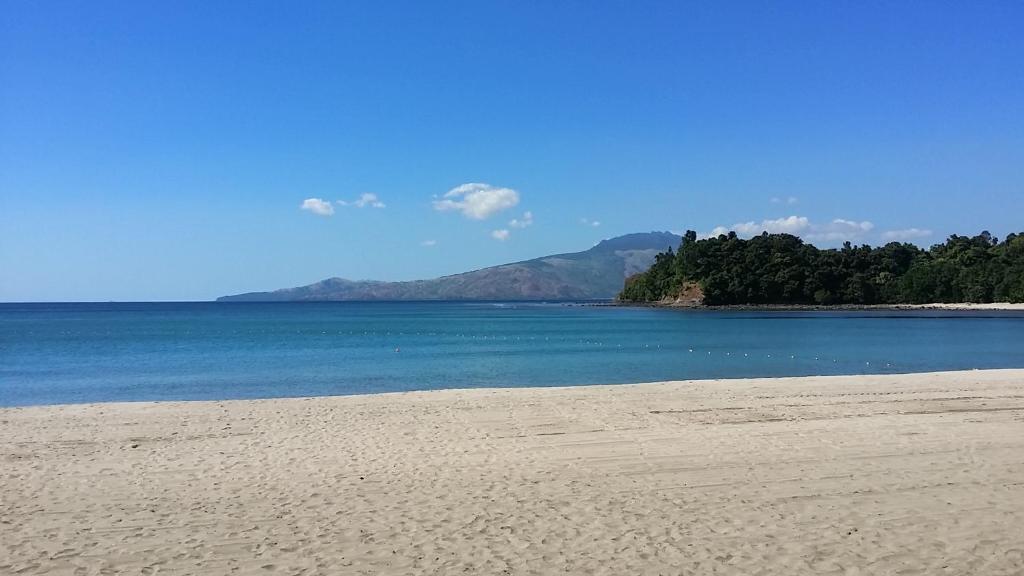 Udulokozpont Tropicana Anvaya Cove Beach Nature Club Fulop Szigetek Morong Booking Com