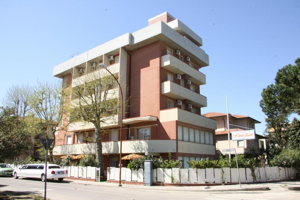 Budova, kde se hotel nachází