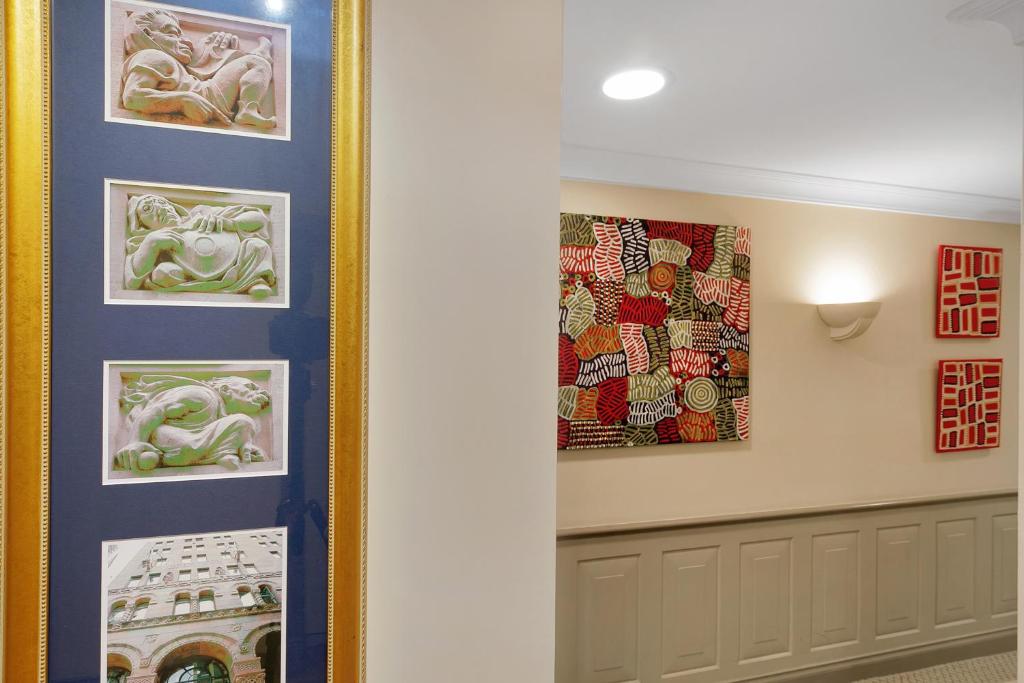 Manor Apartment Hotel - Resim 25