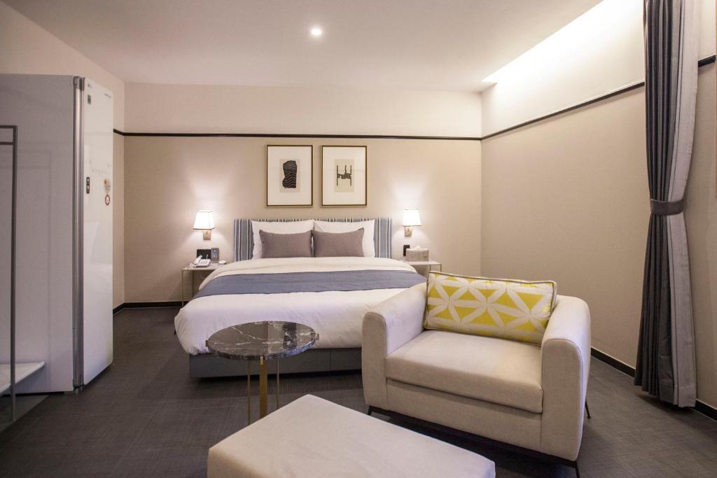 Browndot Hotel Masan Odong - 
