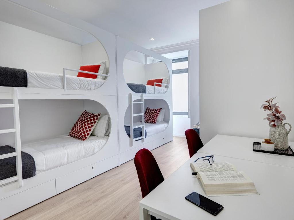 Porto Downtown Lovers Suites: Bombarda 451 - Familiestudio