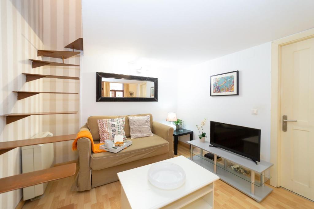 Apartamentos Puerta Del Sol I