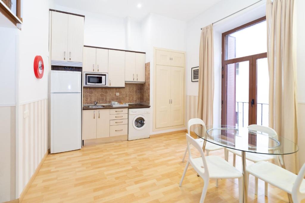 Apartamentos Puerta Del Sol I