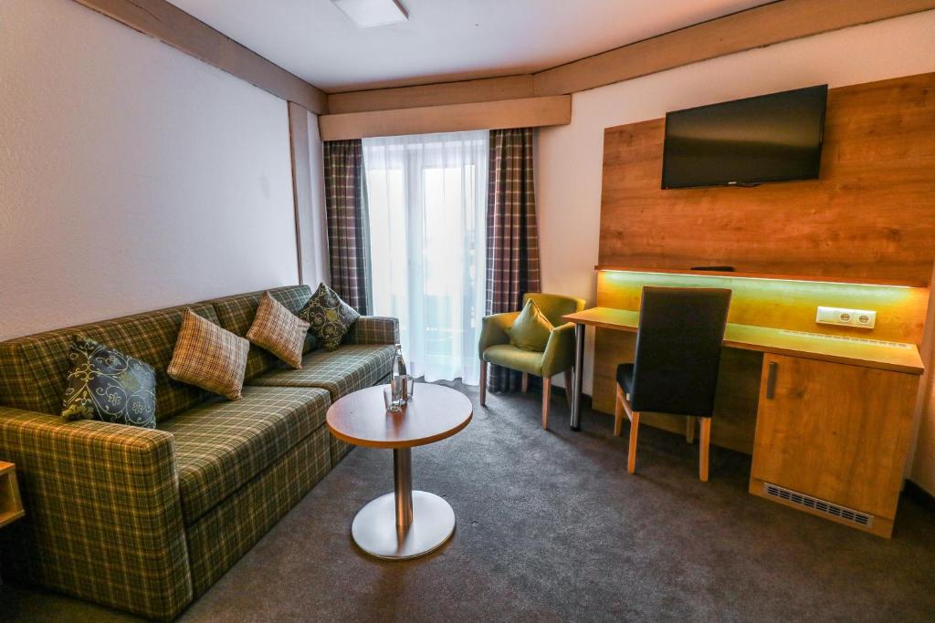 Posezení v ubytování Hotel Quellenhof