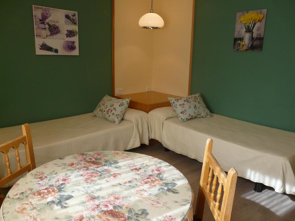 Postel nebo postele na pokoji v ubytování Hotel Nice