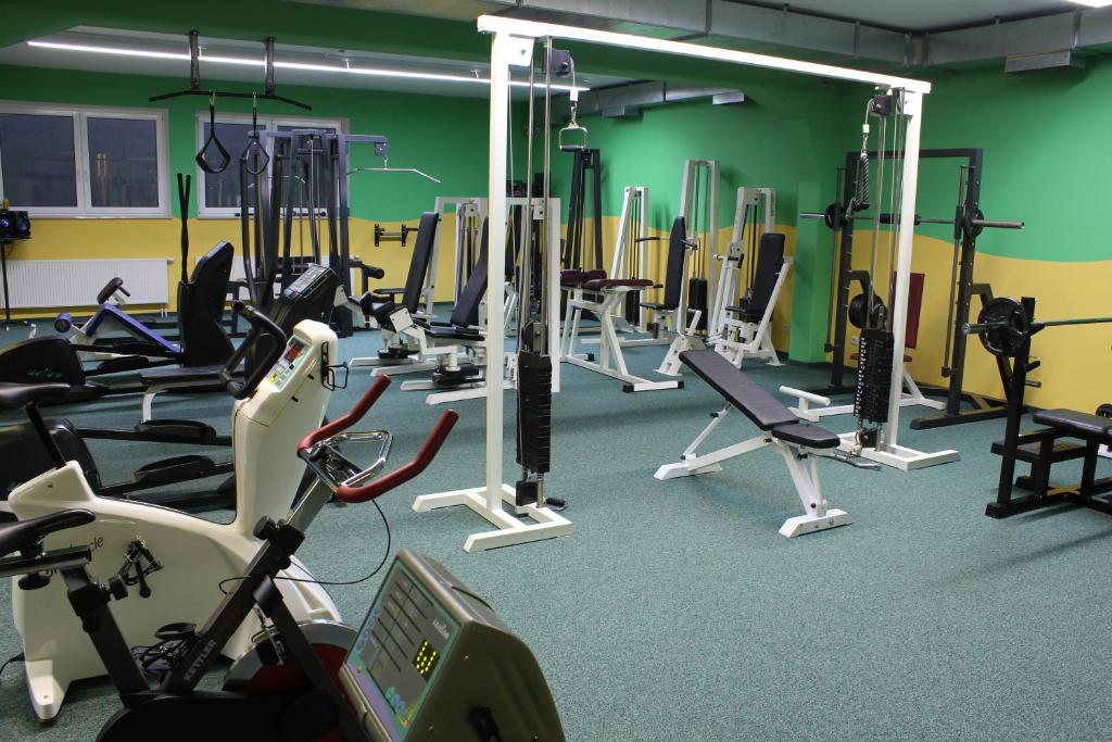 Posilňovňa alebo fitness centrum v ubytovaní Hotel Lohninger-Schober 3 Stern Superior