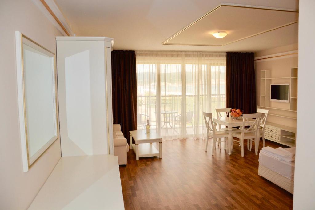 Golden Rainbow Beach Hotel - Studio Deluxe Con Vista Sul Mare