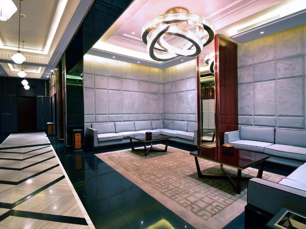 Posezení v ubytování Batoul Ajyad Hotel