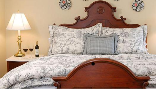 Lambertville House - Premium Queen Room