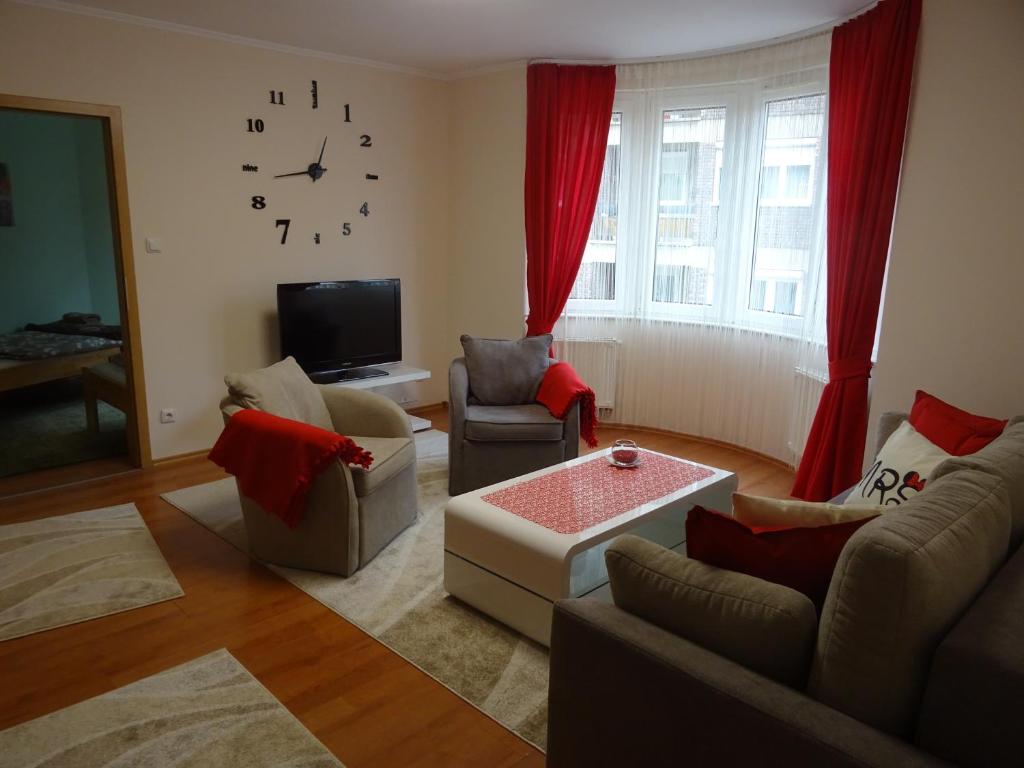 Zona d'estar a Teleki Apartman Kaposvár