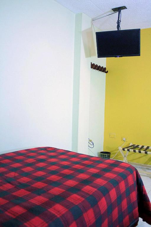 TV a/nebo společenská místnost v ubytování Hostel Casa Alb