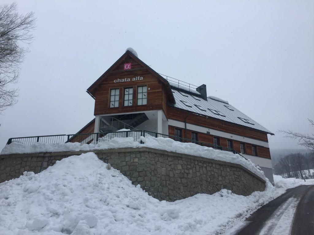 Το Apartmán "U nás doma" v chatě ALFA Černý Důl τον χειμώνα