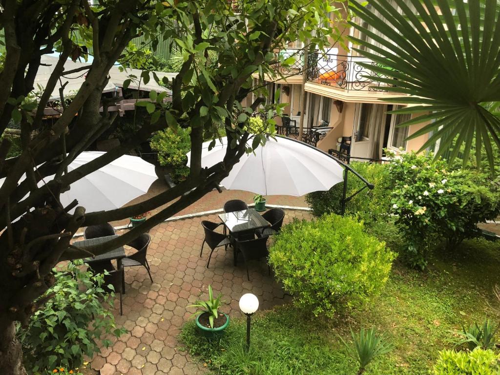 Zahrada ubytování Hotel Simpatia