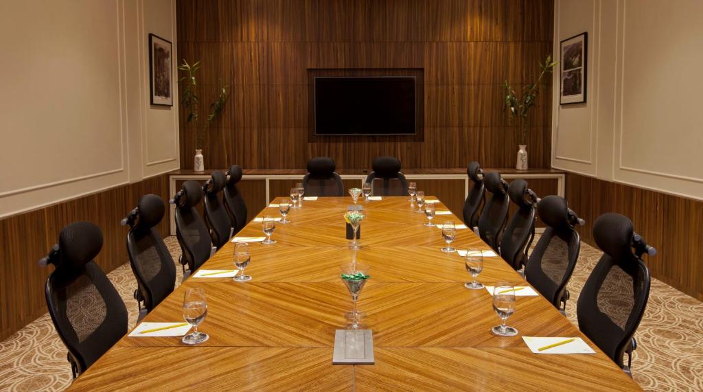 Konferenční prostory v ubytování Lemon Tree Hotel, Sector 68, Sohna Road, Gurugram