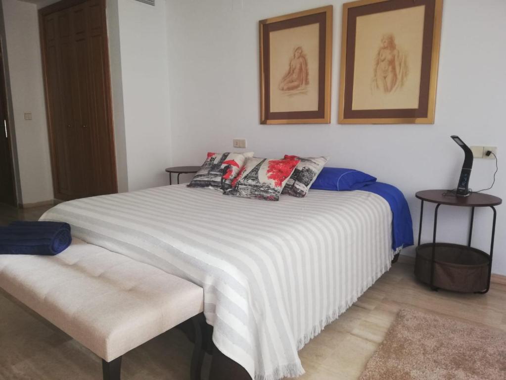 Postel nebo postele na pokoji v ubytování Apartamento Alba