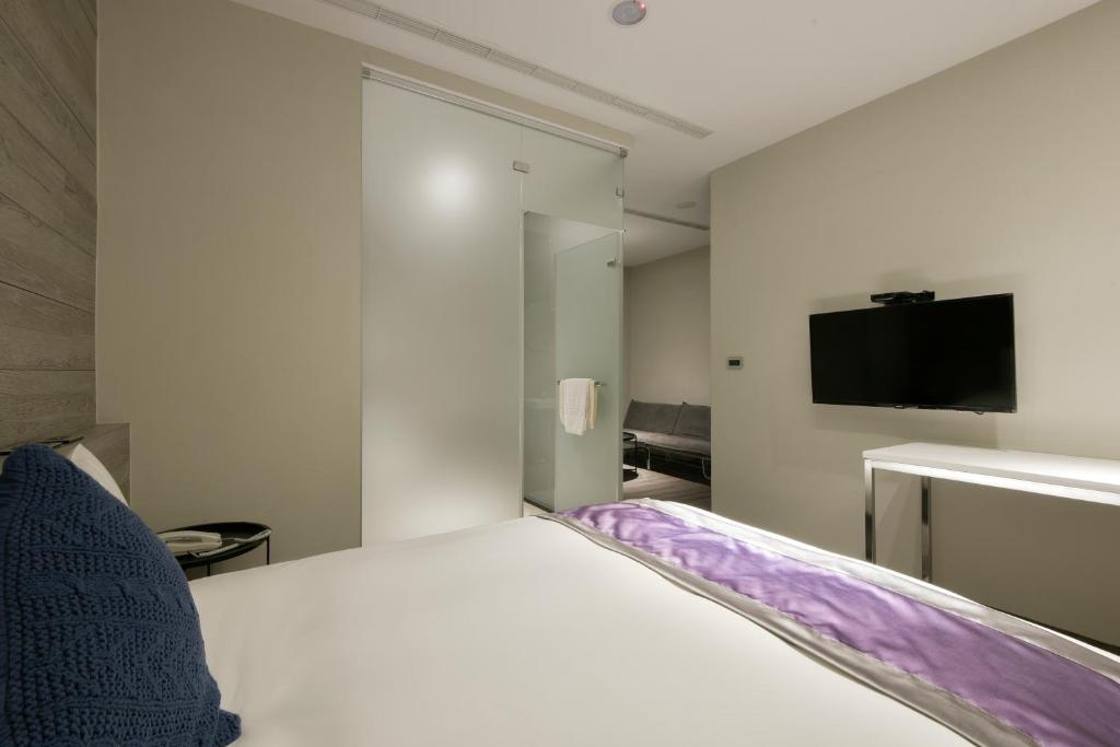 TV a/nebo společenská místnost v ubytování Hotel Hesper HSR Taichung