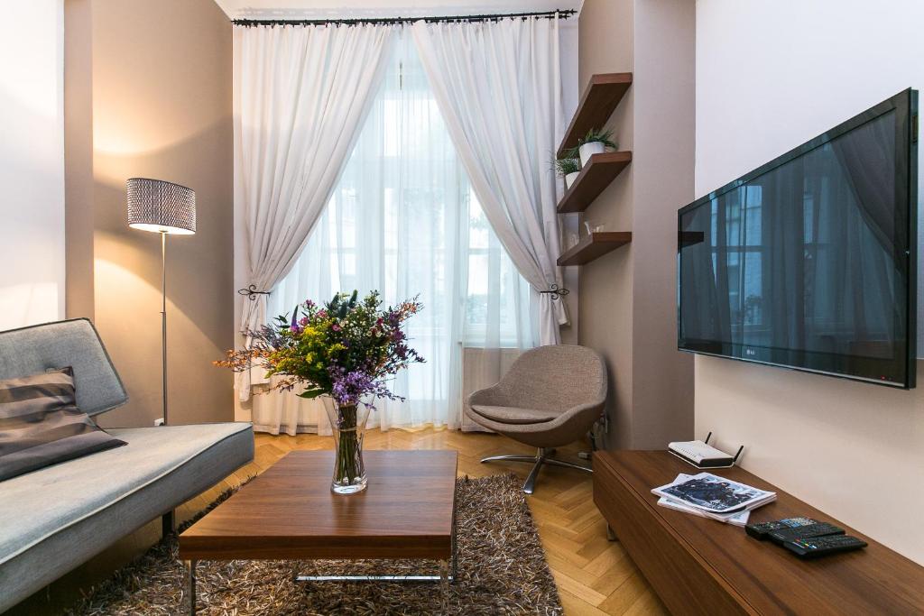 Wishlist Prague Residences - Old Town Square - 15