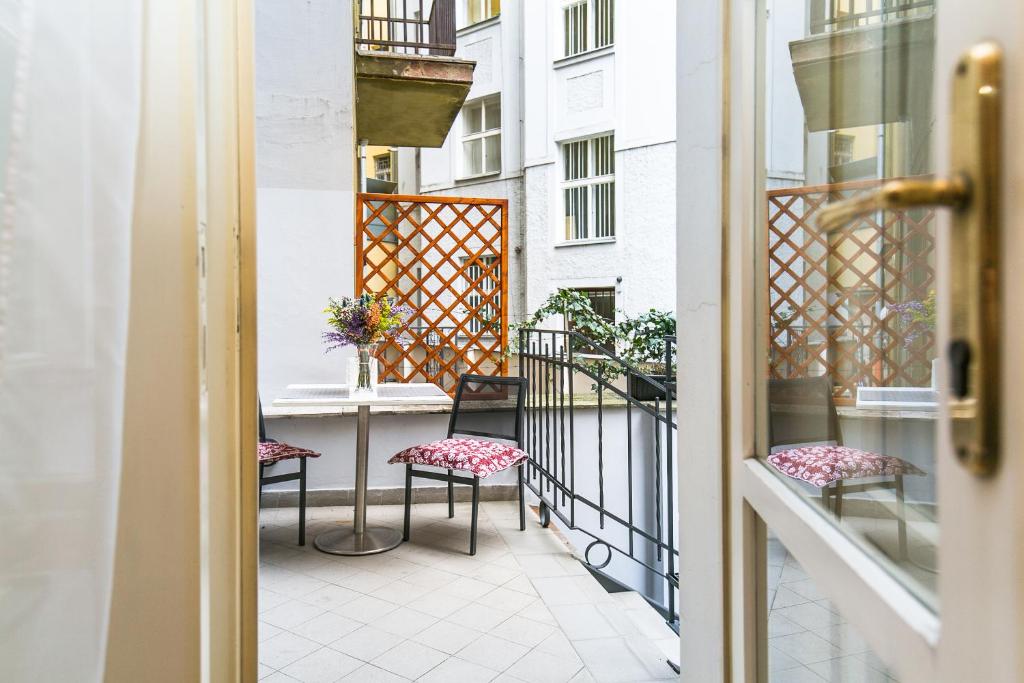 Wishlist Prague Residences - Old Town Square - 19