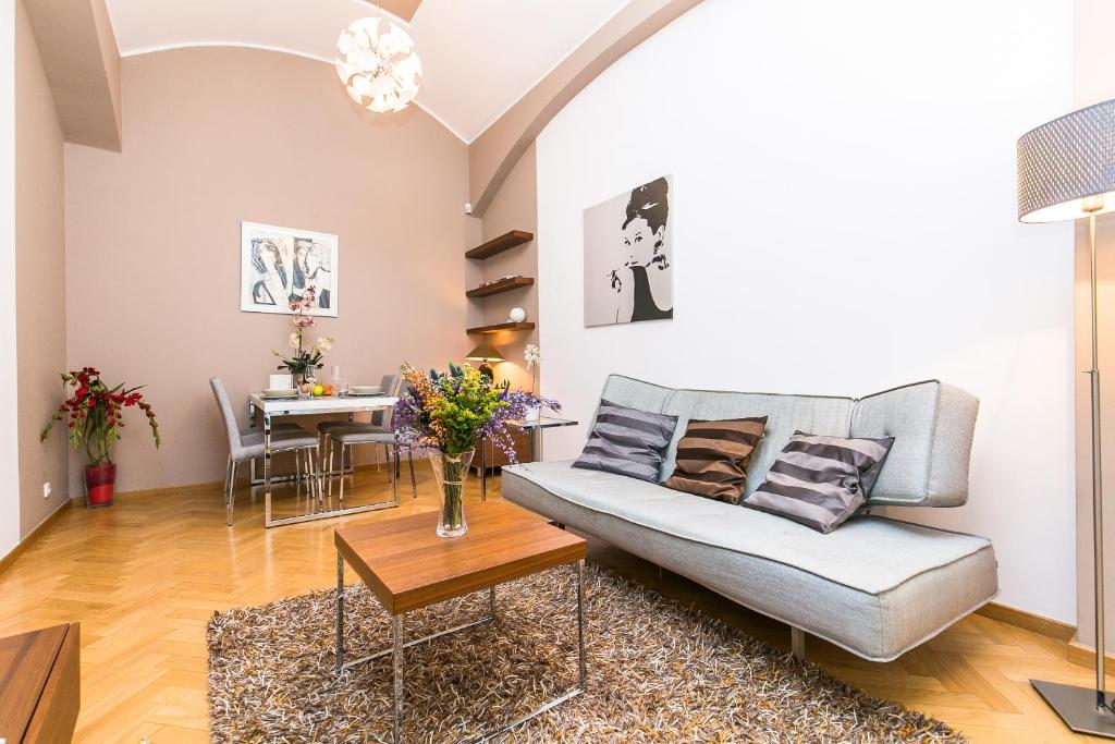 Wishlist Prague Residences - Old Town Square - 16