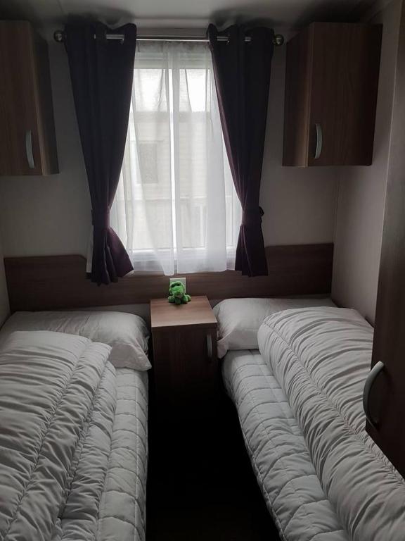 Butlins paddocks 35