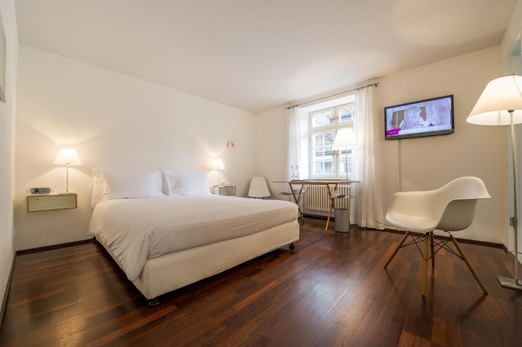 Gast - und Kulturhaus Der Teufelhof Basel - Resim 9