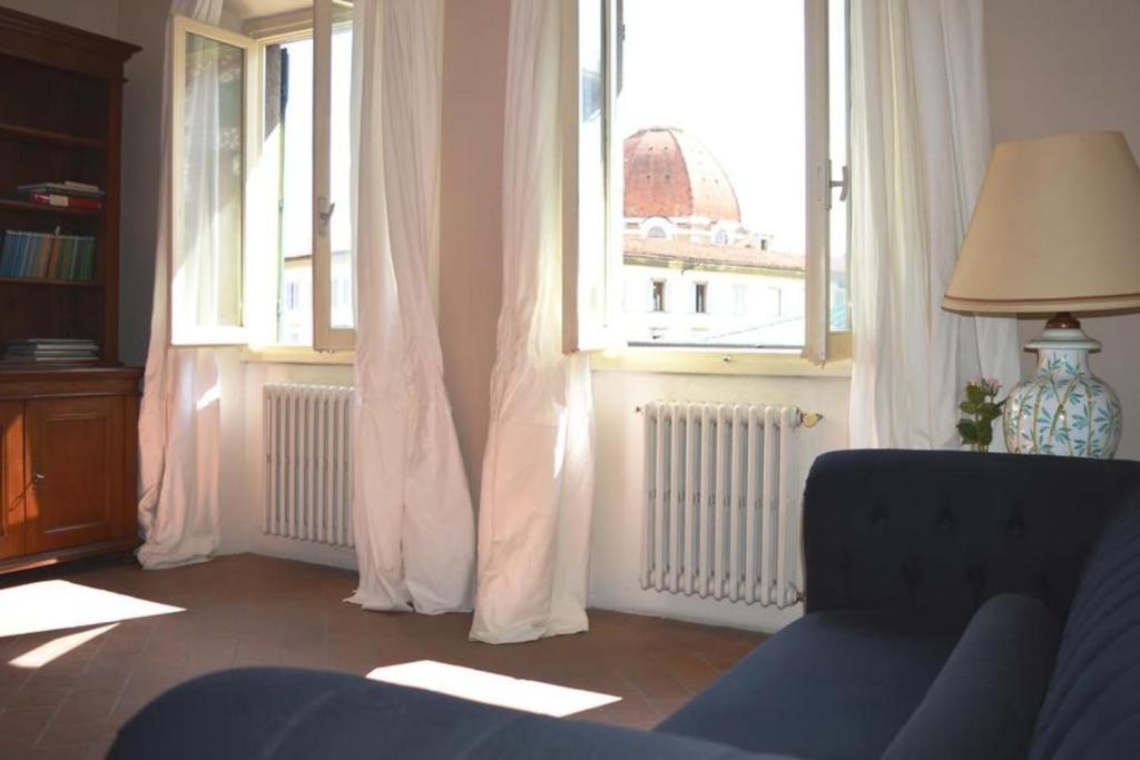 A seating area at Panoramic Suite near Duomo and Station