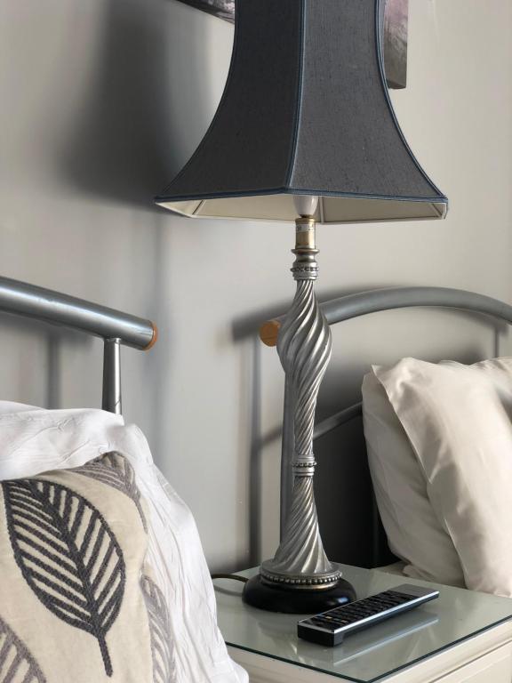 
Twin Room with Shared Bathroom
