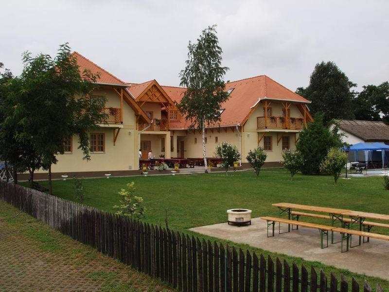 Budova, kde se penzion nachází