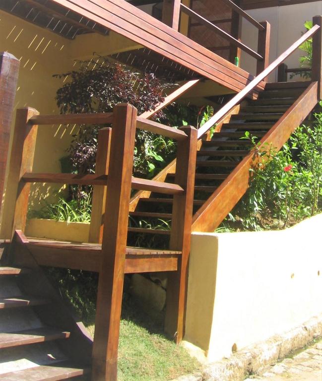  BUZIOS PRAIA PISCINA ePOR doSOL noMar