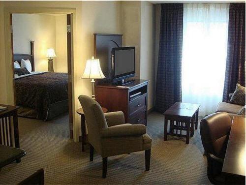 Staybridge Suites Indianapolis Downtown-Convention Center by IHG photo