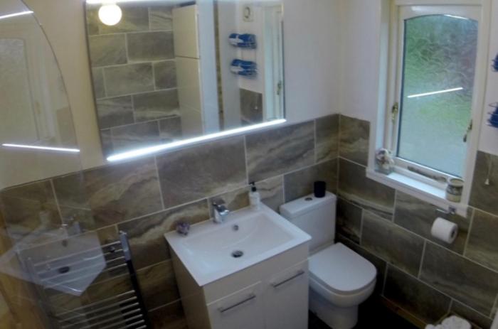 Koupelna v ubytování Caol Gleann Lodge
