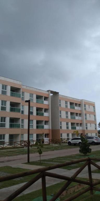  Muro Alto Condomínio Clube