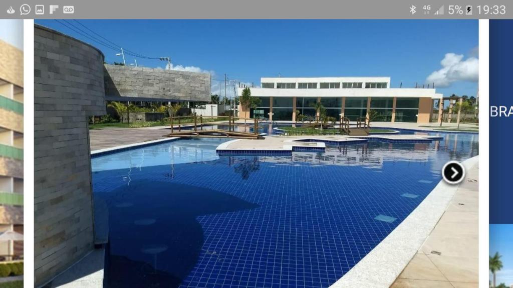  Muro Alto Condomínio Clube