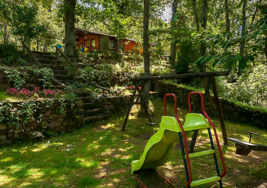 Zahrada ubytování Cabañas de Madera Sanabria