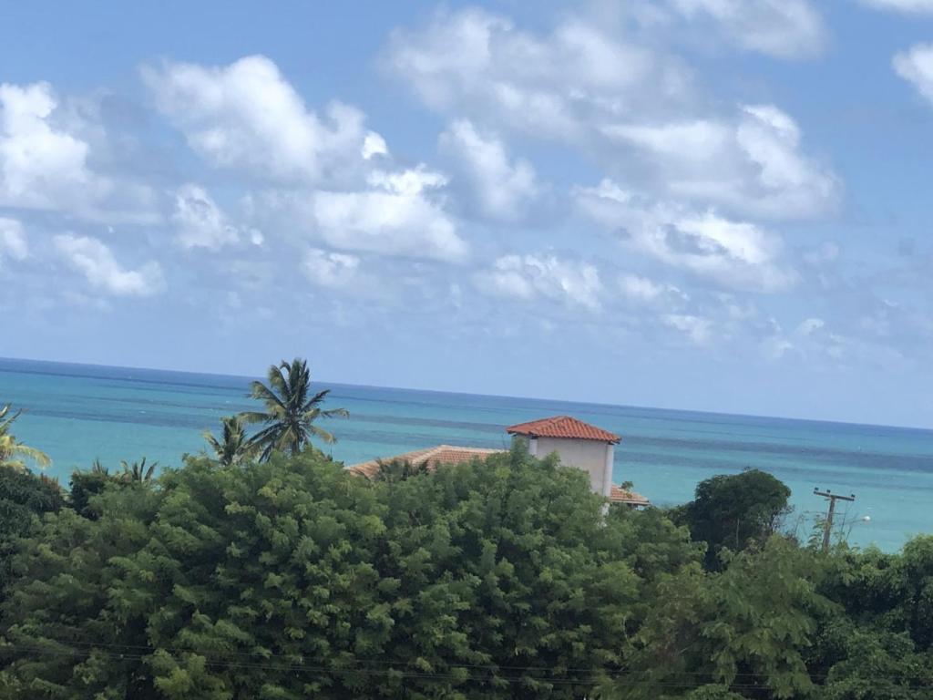  Cobertura Vista Ampla para o Mar