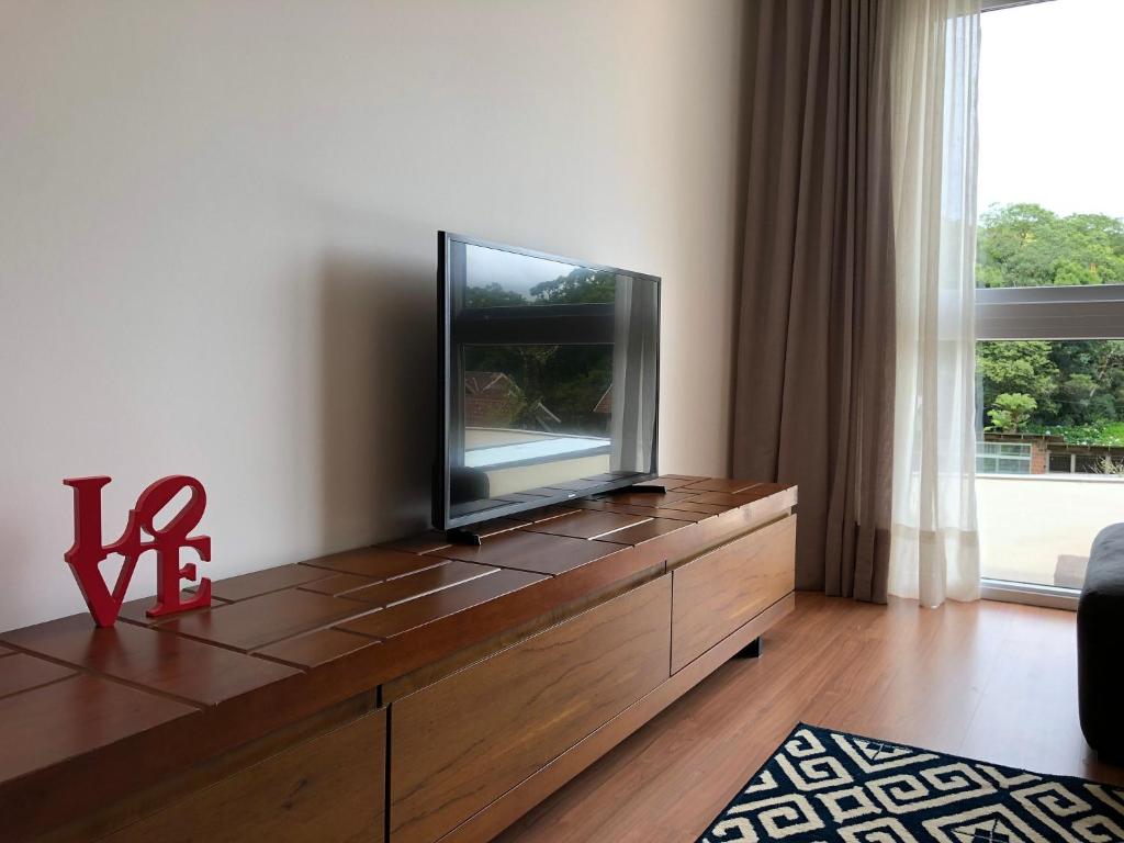  Apartamento NOVO c/ 2 Suítes e ótima localização