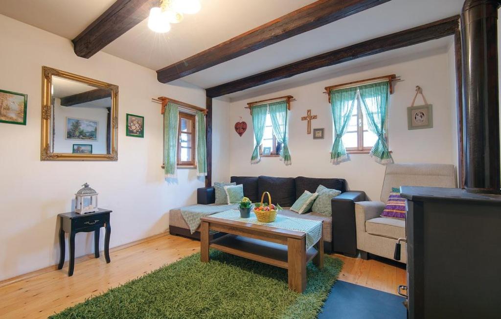 Grebengradska Medna Hiža - Chalet Met 1 Slaapkamer