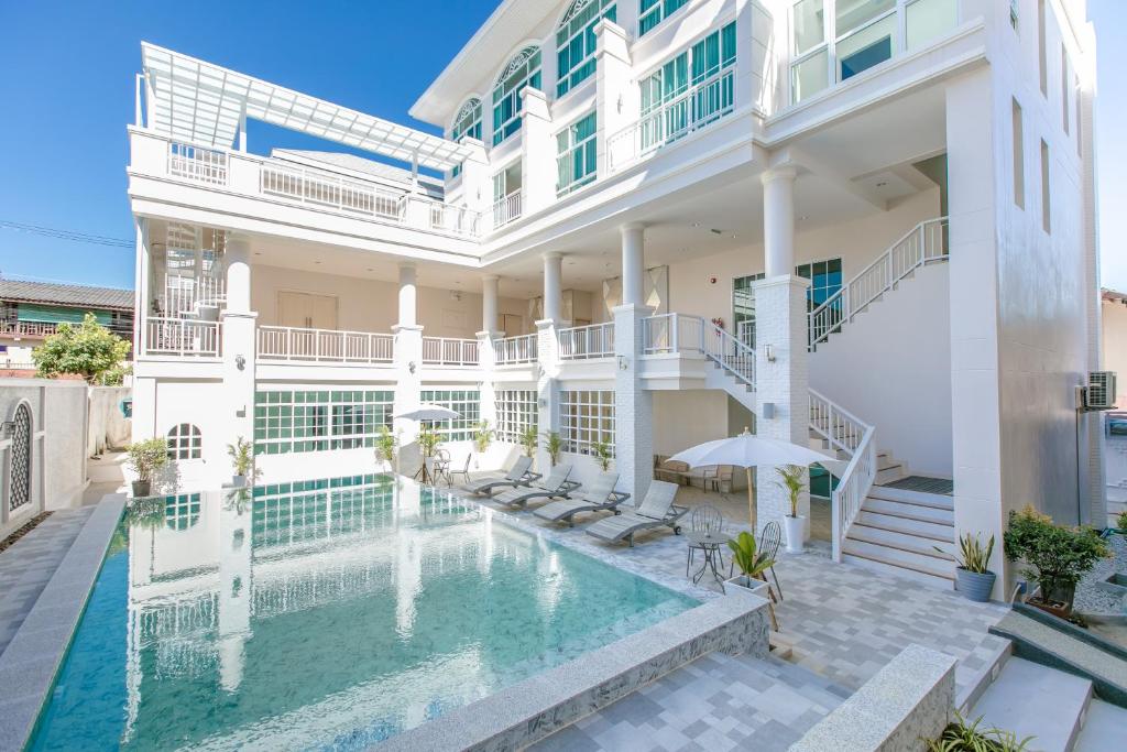 De Hug Hotel & Residence - Resim 1