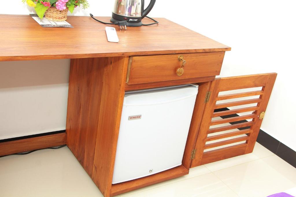 Maduranga n Guest - 18