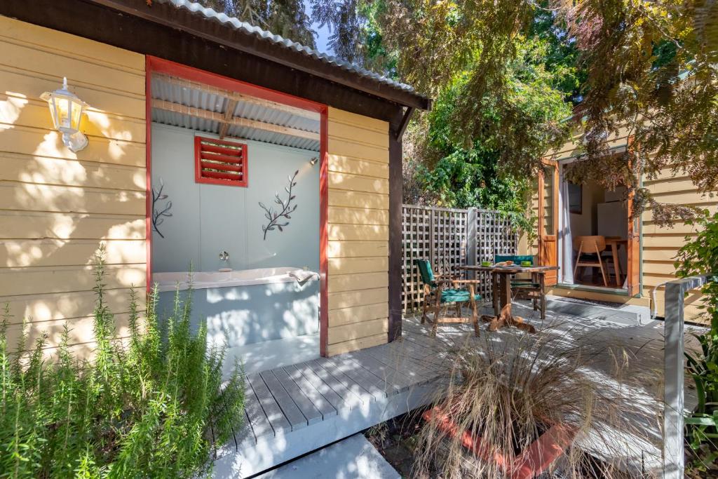 Shy Cottage and Studio - Resim 27