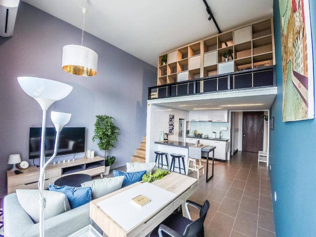 TV a/nebo společenská místnost v ubytování EST Suites Bangsar by Airhost