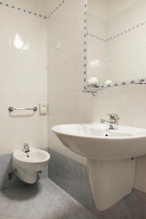 Koupelna v ubytování Hotel St Pierre