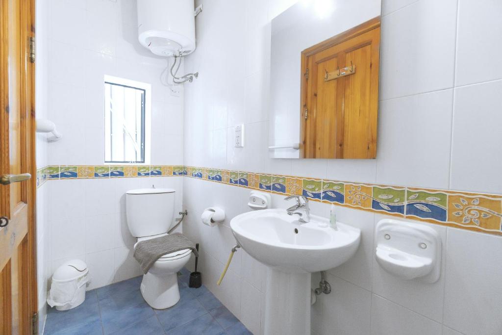 Harbour Lights seafront 2 bedroom apartments with panoramic sea views - by Getawaysmalta - 13