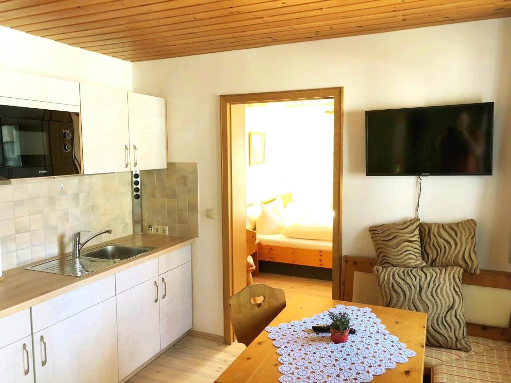 Gästehaus Brigitte - 8