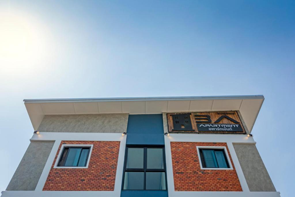 Budova, kde se aparthotel nachází
