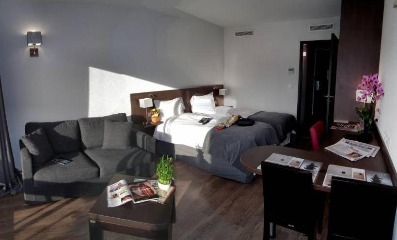 Hotel Eden Park Pau Est, avec Piscine - Habitación Doble